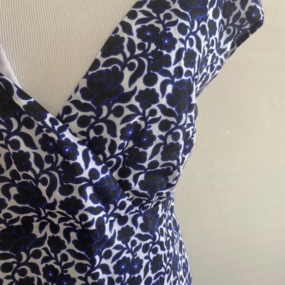 LIZ CLAIBORNE FLORAL MIDI DRESS BLUE V-NECK CROSSOVER COTTON SIZE 10 - Picture 8 of 11